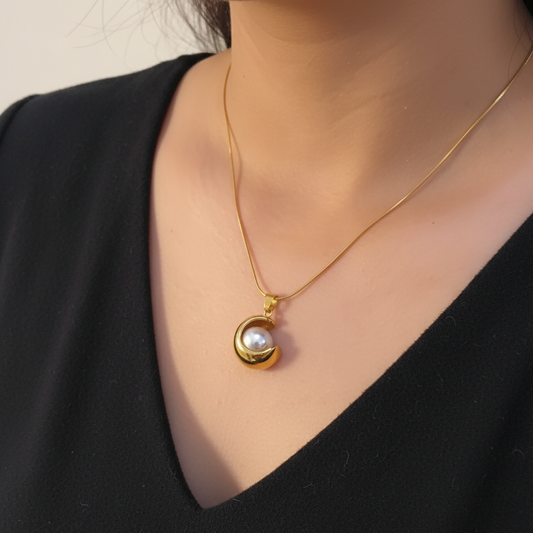 Crescent Moon necklace
