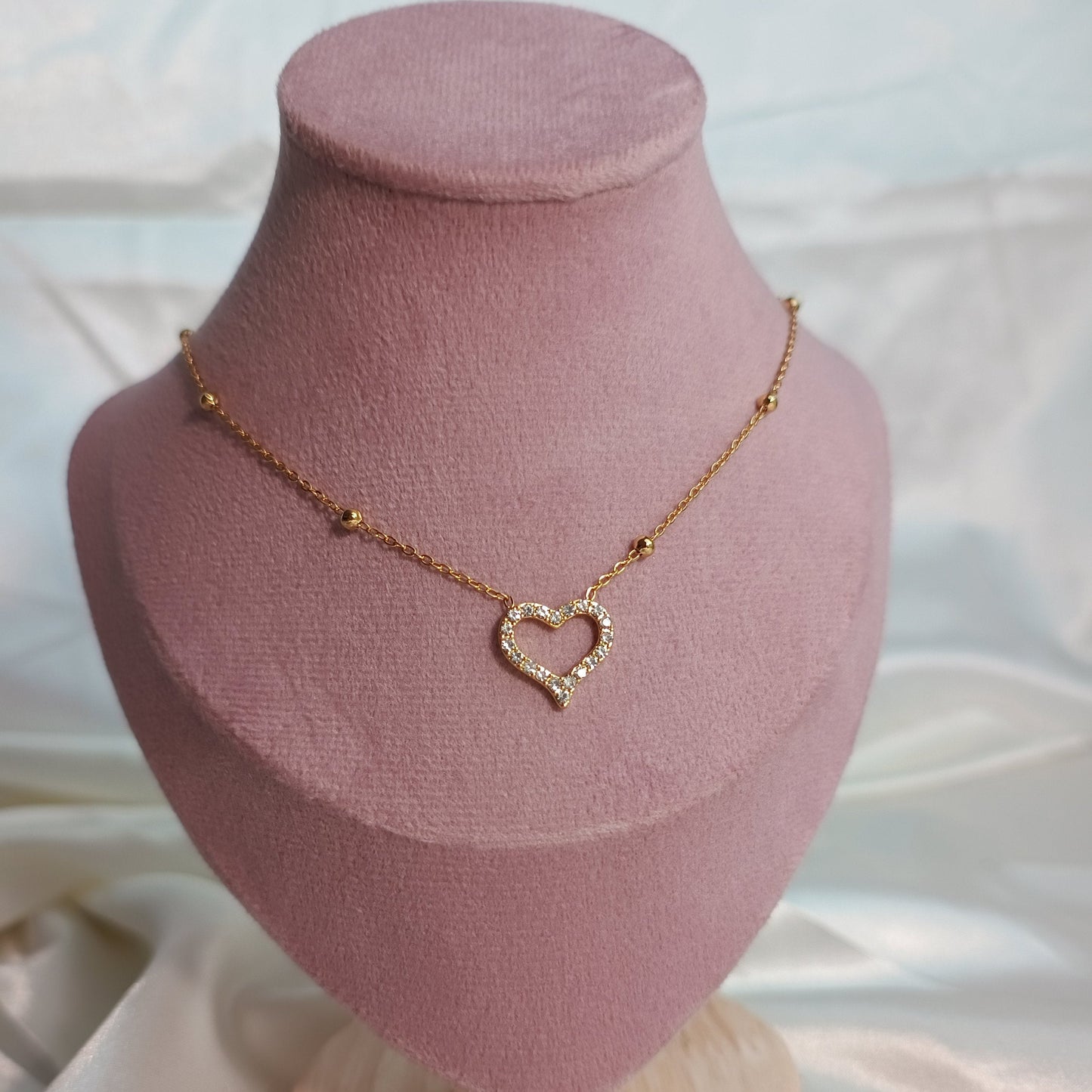Simply Sweetheart Necklace