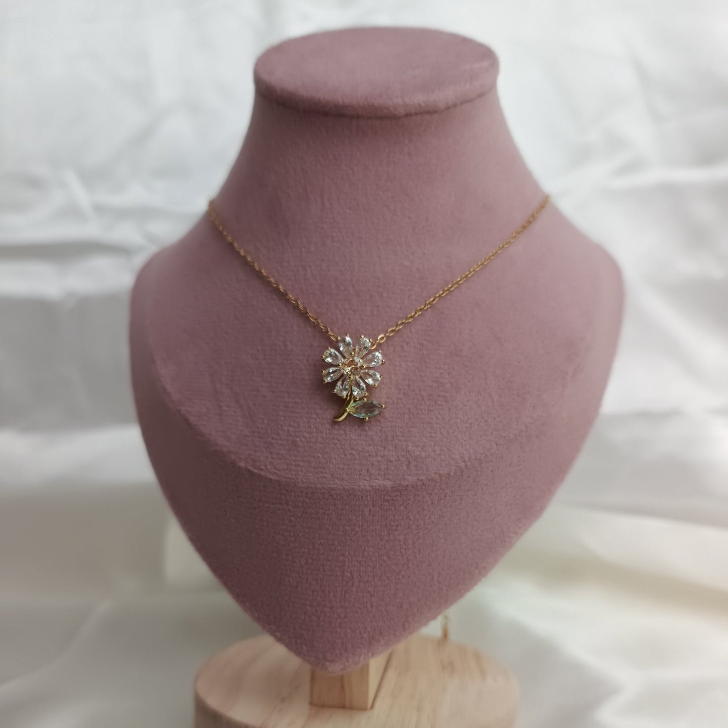 Sun flower necklace
