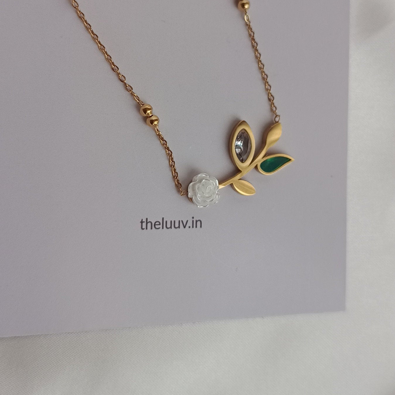 Rose Flower necklace