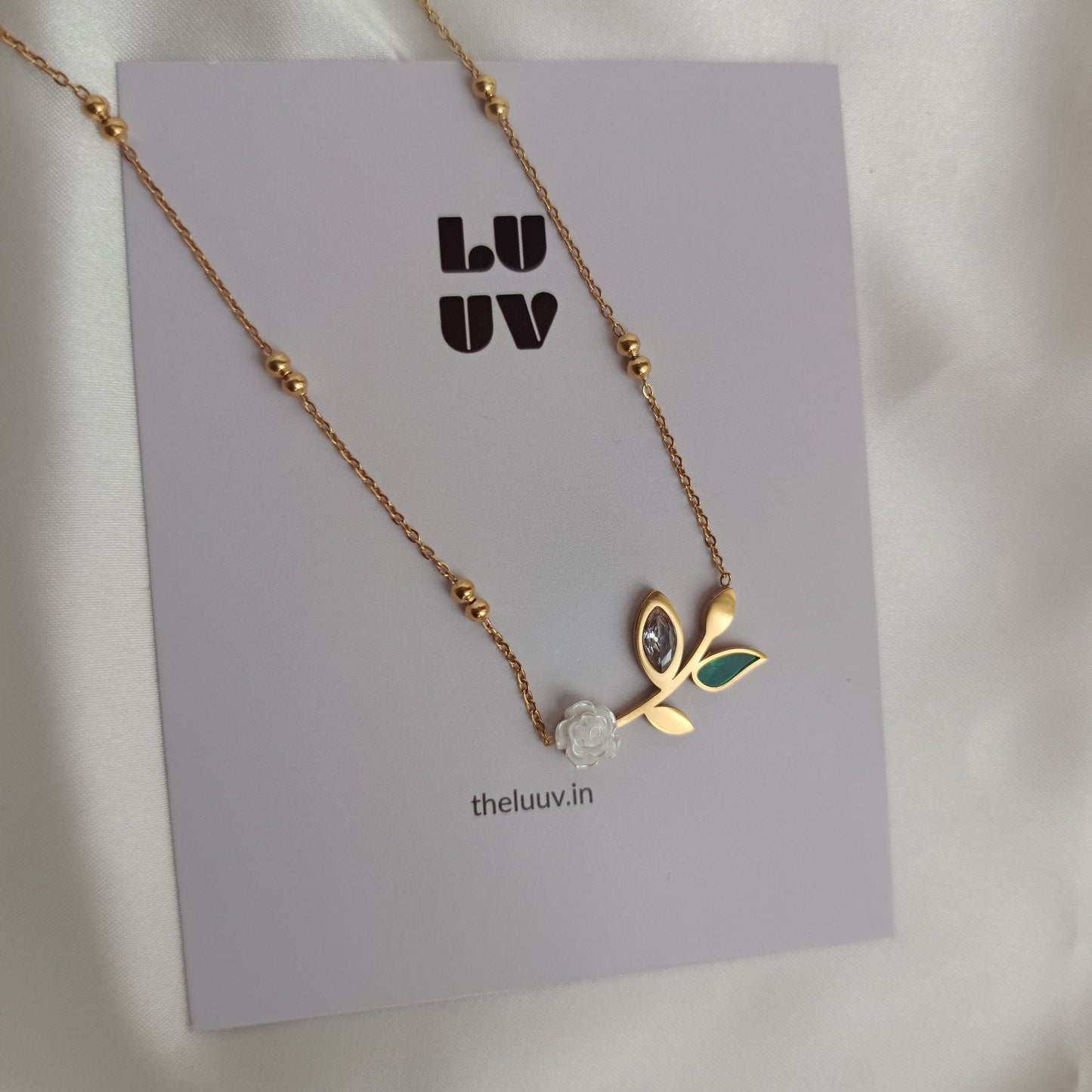 Rose Flower necklace