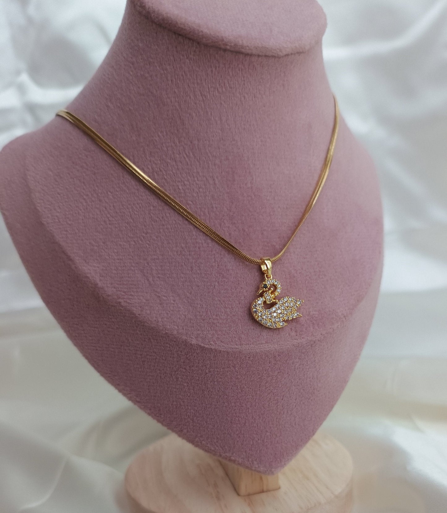 Swan necklace